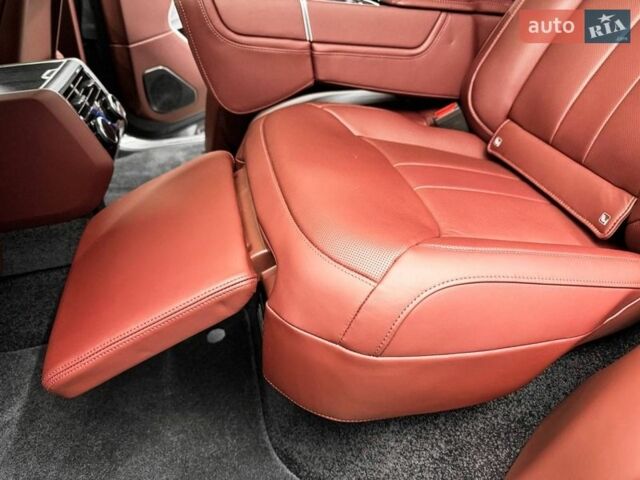 Серый Ленд Ровер Рендж Ровер, объемом двигателя 4.39 л и пробегом 7 тыс. км за 253000 $, фото 30 на Automoto.ua