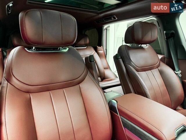 Серый Ленд Ровер Рендж Ровер, объемом двигателя 4.39 л и пробегом 7 тыс. км за 253000 $, фото 49 на Automoto.ua