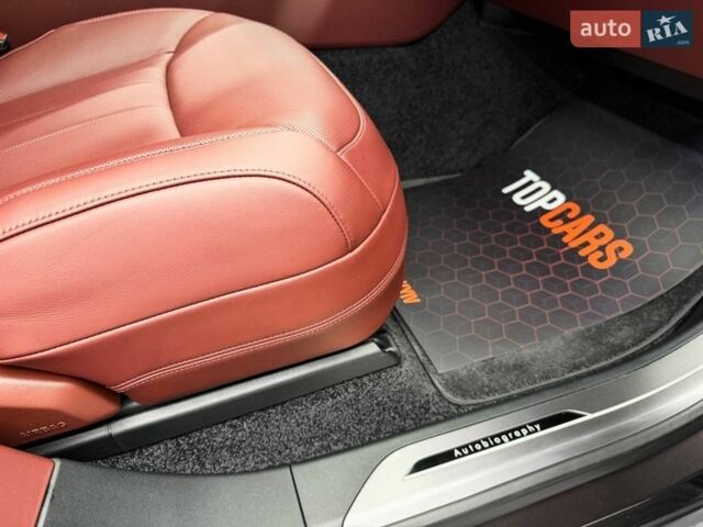 Серый Ленд Ровер Рендж Ровер, объемом двигателя 4.39 л и пробегом 7 тыс. км за 253000 $, фото 48 на Automoto.ua