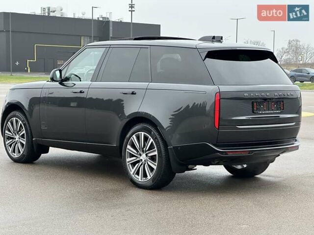 Серый Ленд Ровер Рендж Ровер, объемом двигателя 4.39 л и пробегом 18 тыс. км за 238000 $, фото 4 на Automoto.ua