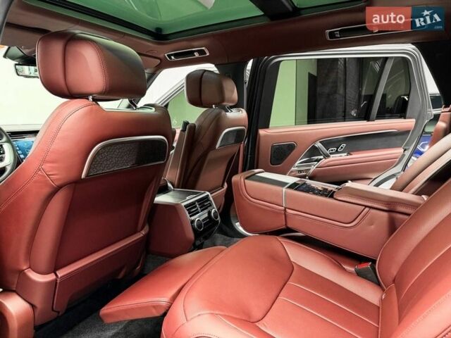 Серый Ленд Ровер Рендж Ровер, объемом двигателя 4.39 л и пробегом 7 тыс. км за 253000 $, фото 28 на Automoto.ua