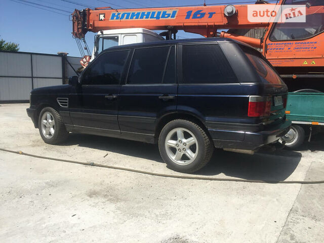 Синий Ленд Ровер Рендж Ровер, объемом двигателя 4.6 л и пробегом 350 тыс. км за 5200 $, фото 2 на Automoto.ua