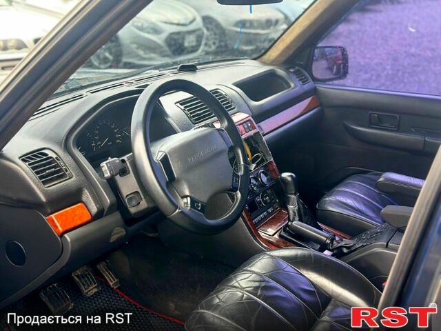 Синій Ленд Ровер Рендж Ровер, об'ємом двигуна 4 л та пробігом 500 тис. км за 4500 $, фото 4 на Automoto.ua