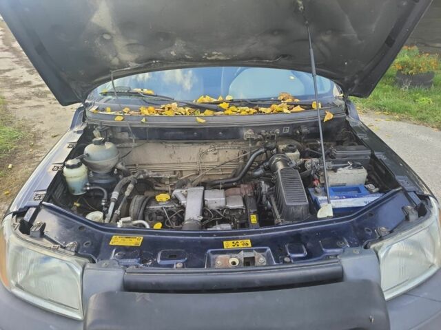 Синій Ленд Ровер Рендж Ровер, об'ємом двигуна 2 л та пробігом 195 тис. км за 1700 $, фото 2 на Automoto.ua