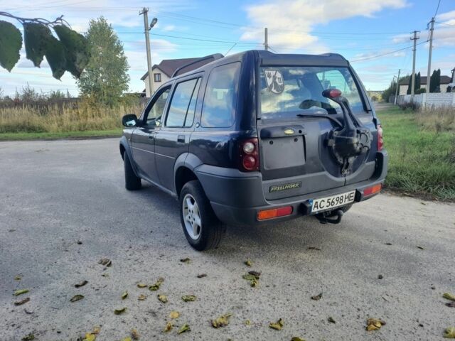 Синій Ленд Ровер Рендж Ровер, об'ємом двигуна 2 л та пробігом 195 тис. км за 1700 $, фото 4 на Automoto.ua