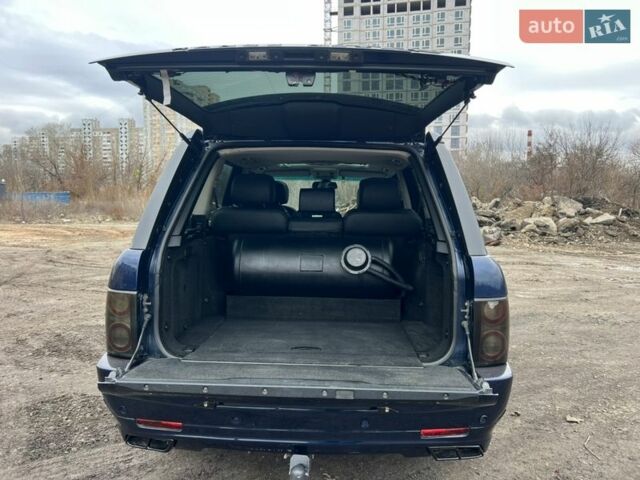 Синий Ленд Ровер Рендж Ровер, объемом двигателя 4.4 л и пробегом 299 тыс. км за 7300 $, фото 8 на Automoto.ua