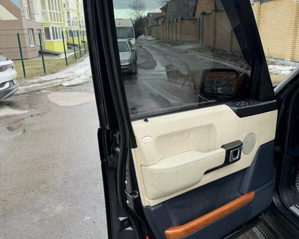 Синій Ленд Ровер Рендж Ровер, об'ємом двигуна 2.93 л та пробігом 420 тис. км за 7500 $, фото 21 на Automoto.ua