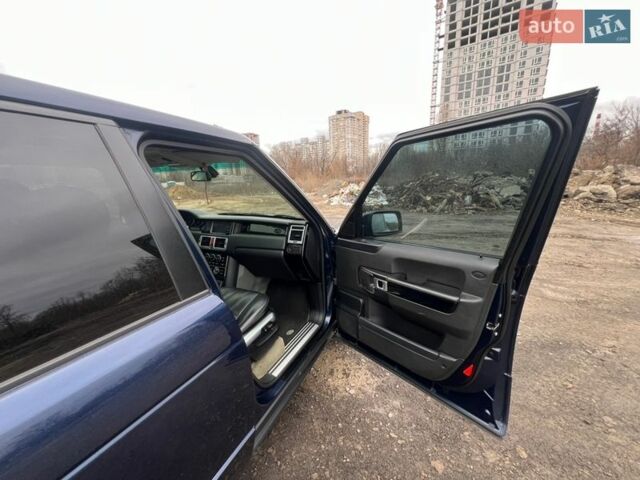 Синий Ленд Ровер Рендж Ровер, объемом двигателя 4.4 л и пробегом 299 тыс. км за 7300 $, фото 13 на Automoto.ua