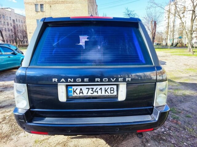 Ленд Ровер Рендж Ровер 2004 в Киеве на Automoto.ua Синий Ленд Ровер Рендж Ровер, объемом двигателя 4.4 л и пробегом 368 тыс. км за 7900 $, фото 1 на Automoto.ua