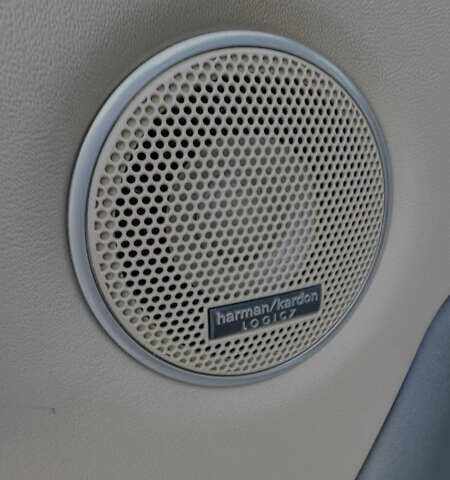 Синій Ленд Ровер Рендж Ровер, об'ємом двигуна 2.93 л та пробігом 275 тис. км за 11199 $, фото 9 на Automoto.ua