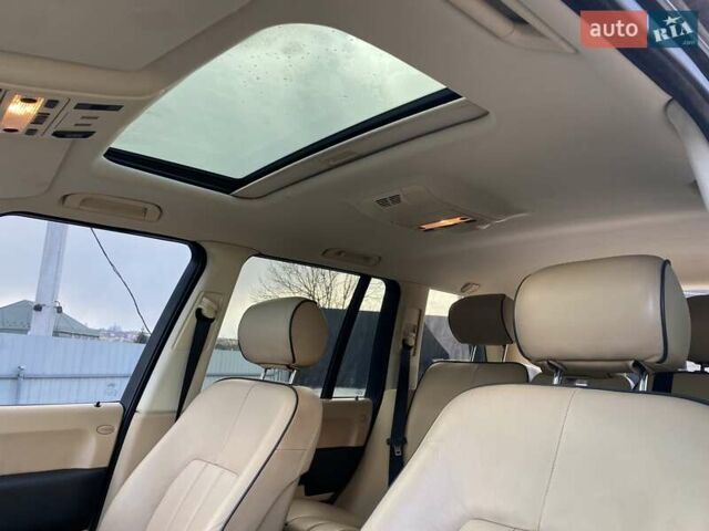 Синій Ленд Ровер Рендж Ровер, об'ємом двигуна 4.4 л та пробігом 250 тис. км за 9450 $, фото 24 на Automoto.ua