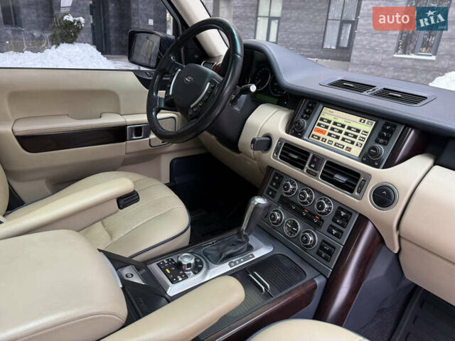 Синий Ленд Ровер Рендж Ровер, объемом двигателя 4.2 л и пробегом 200 тыс. км за 9500 $, фото 30 на Automoto.ua