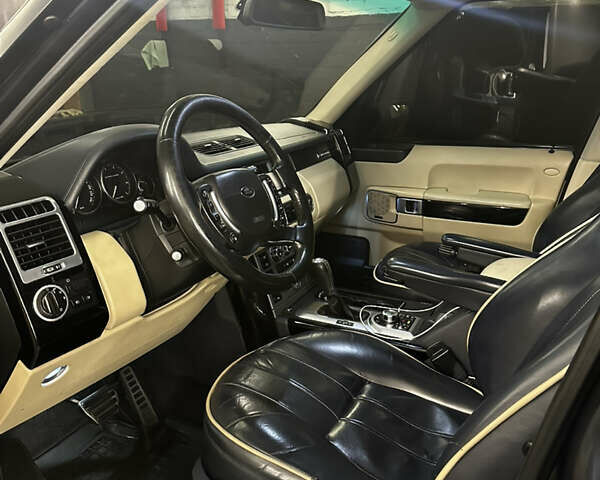 Синий Ленд Ровер Рендж Ровер, объемом двигателя 4.2 л и пробегом 263 тыс. км за 12400 $, фото 5 на Automoto.ua