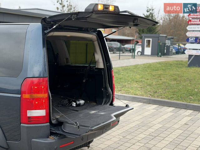 Синій Ленд Ровер Рендж Ровер, об'ємом двигуна 2.72 л та пробігом 255 тис. км за 9250 $, фото 12 на Automoto.ua