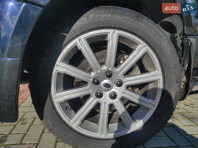 Синій Ленд Ровер Рендж Ровер, об'ємом двигуна 4.39 л та пробігом 299 тис. км за 10950 $, фото 12 на Automoto.ua