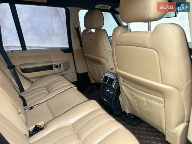 Синий Ленд Ровер Рендж Ровер, объемом двигателя 3.63 л и пробегом 325 тыс. км за 9000 $, фото 21 на Automoto.ua