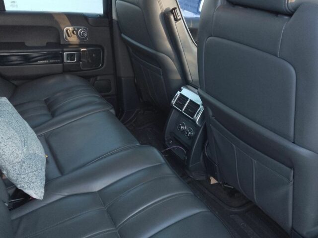 Синий Ленд Ровер Рендж Ровер, объемом двигателя 4.4 л и пробегом 298 тыс. км за 10000 $, фото 6 на Automoto.ua