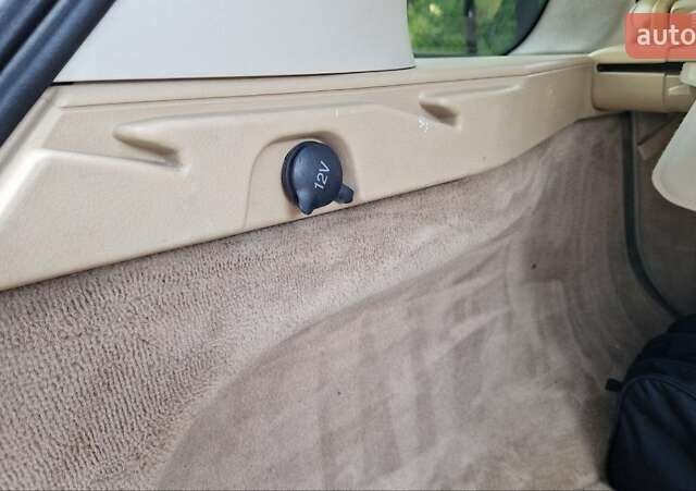 Синий Ленд Ровер Рендж Ровер, объемом двигателя 4.4 л и пробегом 175 тыс. км за 9300 $, фото 45 на Automoto.ua