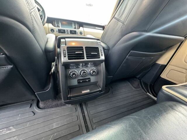 Синий Ленд Ровер Рендж Ровер, объемом двигателя 0 л и пробегом 300 тыс. км за 11000 $, фото 20 на Automoto.ua