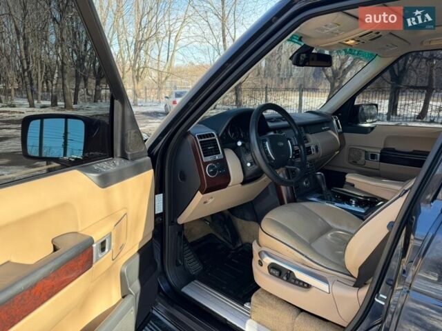 Синій Ленд Ровер Рендж Ровер, об'ємом двигуна 4.4 л та пробігом 320 тис. км за 9300 $, фото 9 на Automoto.ua