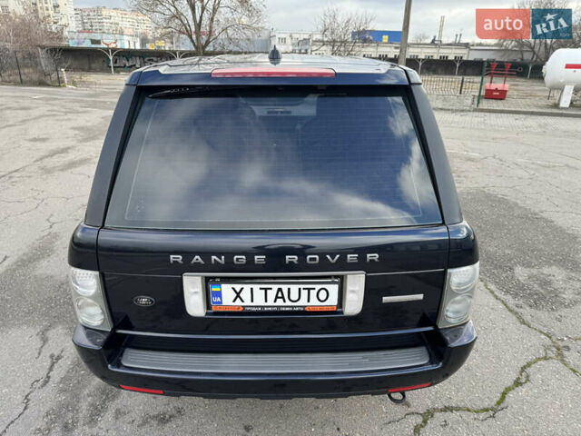 Синий Ленд Ровер Рендж Ровер, объемом двигателя 4.2 л и пробегом 300 тыс. км за 11000 $, фото 49 на Automoto.ua