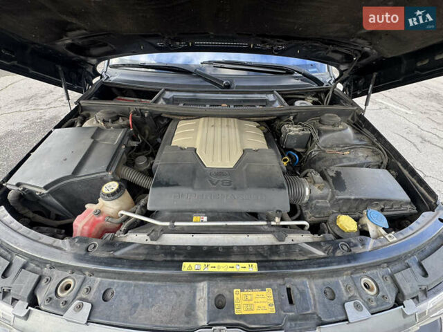 Синий Ленд Ровер Рендж Ровер, объемом двигателя 4.2 л и пробегом 300 тыс. км за 11000 $, фото 45 на Automoto.ua