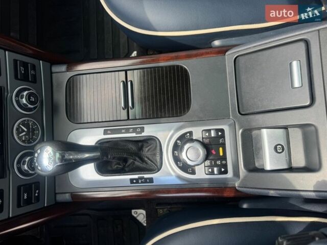 Синий Ленд Ровер Рендж Ровер, объемом двигателя 4.2 л и пробегом 313 тыс. км за 9999 $, фото 17 на Automoto.ua