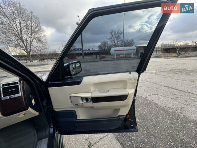 Синий Ленд Ровер Рендж Ровер, объемом двигателя 4.2 л и пробегом 300 тыс. км за 11000 $, фото 34 на Automoto.ua