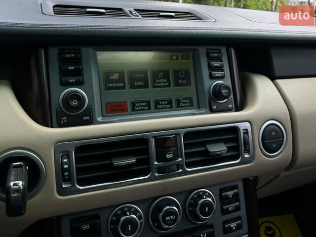 Ленд Ровер Рендж Ровер 2008 в Львове на Automoto.ua Синий Ленд Ровер Рендж Ровер, объемом двигателя 4.2 л и пробегом 249 тыс. км за 13650 $, фото 23 на Automoto.ua