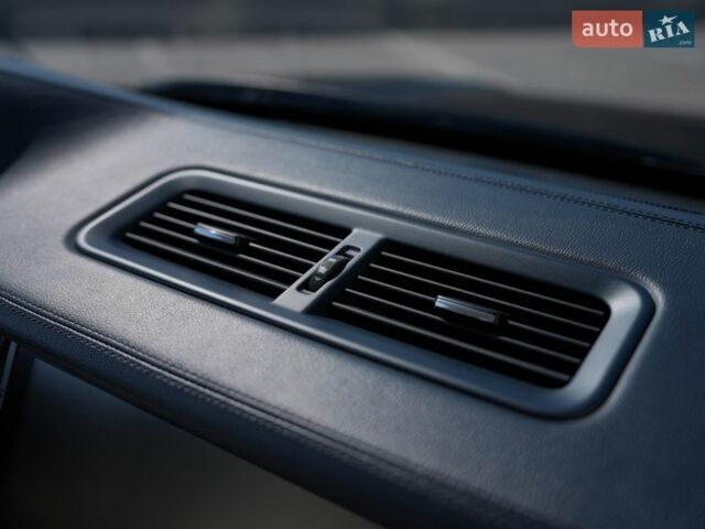 Синий Ленд Ровер Рендж Ровер, объемом двигателя 3.63 л и пробегом 201 тыс. км за 22000 $, фото 18 на Automoto.ua