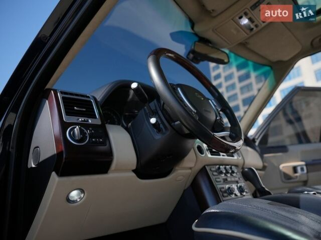 Синий Ленд Ровер Рендж Ровер, объемом двигателя 3.63 л и пробегом 201 тыс. км за 22000 $, фото 30 на Automoto.ua