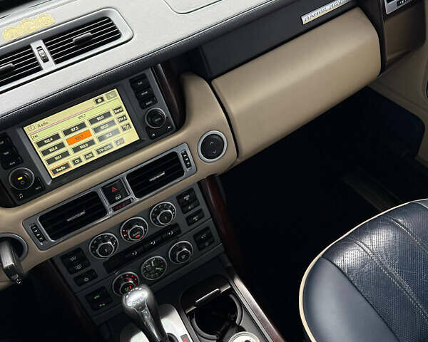 Синій Ленд Ровер Рендж Ровер, об'ємом двигуна 4.2 л та пробігом 300 тис. км за 9300 $, фото 3 на Automoto.ua