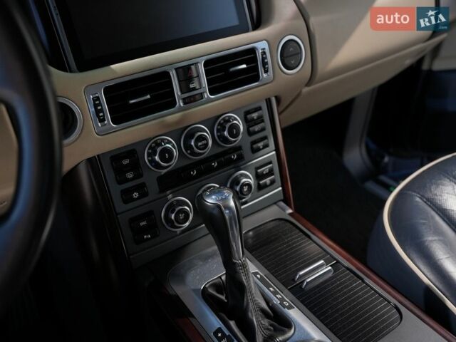 Синий Ленд Ровер Рендж Ровер, объемом двигателя 3.63 л и пробегом 201 тыс. км за 22000 $, фото 21 на Automoto.ua