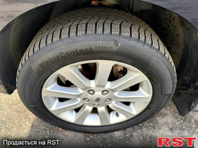 Синий Ленд Ровер Рендж Ровер, объемом двигателя 4.2 л и пробегом 300 тыс. км за 11000 $, фото 6 на Automoto.ua