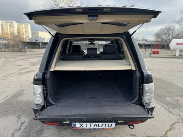 Синий Ленд Ровер Рендж Ровер, объемом двигателя 0 л и пробегом 300 тыс. км за 11000 $, фото 15 на Automoto.ua