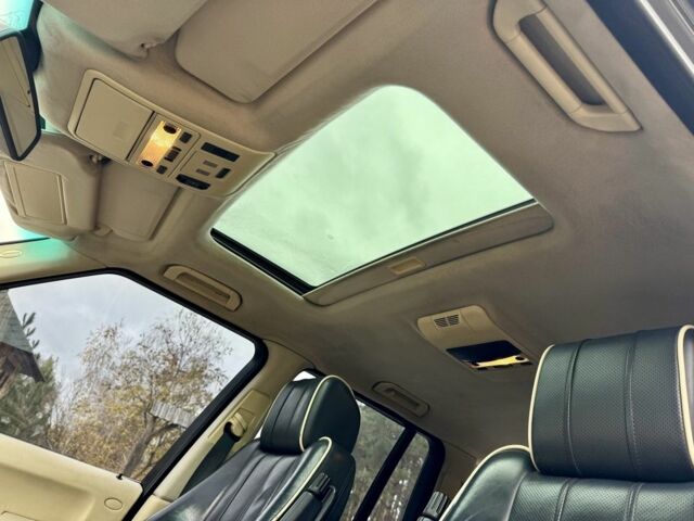 Синий Ленд Ровер Рендж Ровер, объемом двигателя 4.2 л и пробегом 309 тыс. км за 11490 $, фото 12 на Automoto.ua