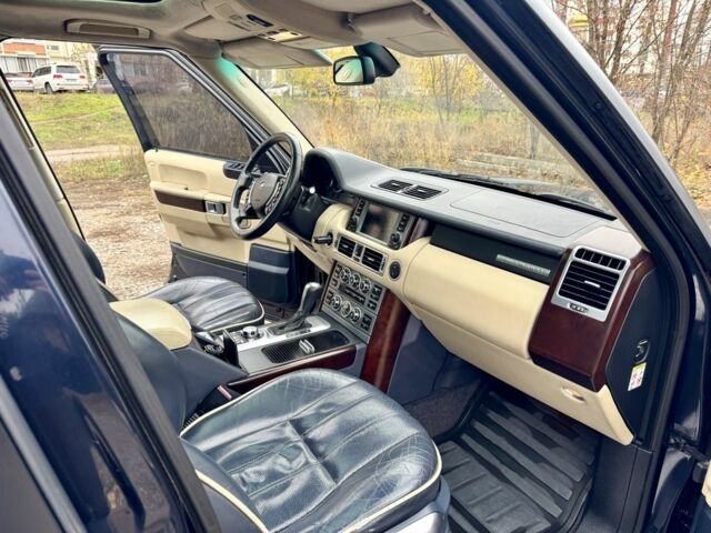 Синий Ленд Ровер Рендж Ровер, объемом двигателя 4.2 л и пробегом 309 тыс. км за 11490 $, фото 21 на Automoto.ua