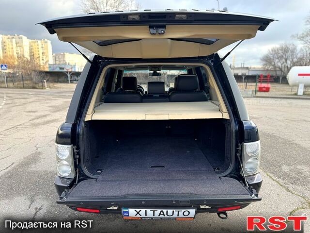 Синий Ленд Ровер Рендж Ровер, объемом двигателя 4.2 л и пробегом 300 тыс. км за 11000 $, фото 7 на Automoto.ua