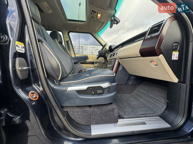 Синий Ленд Ровер Рендж Ровер, объемом двигателя 4.2 л и пробегом 300 тыс. км за 11000 $, фото 35 на Automoto.ua