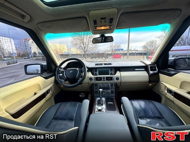 Синий Ленд Ровер Рендж Ровер, объемом двигателя 4.2 л и пробегом 300 тыс. км за 11000 $, фото 10 на Automoto.ua