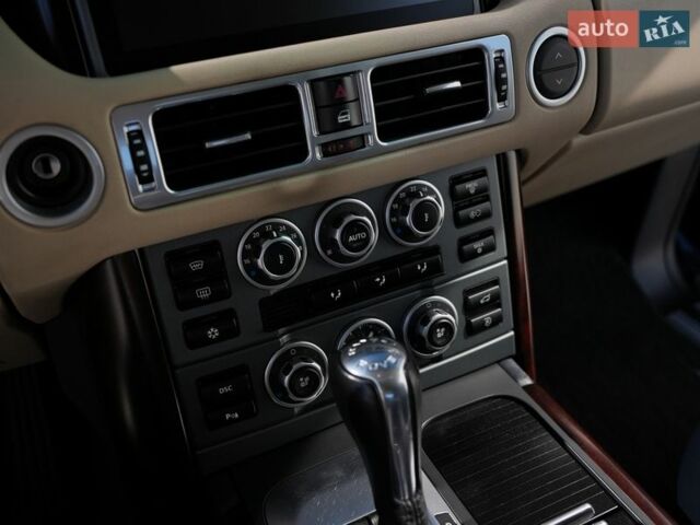 Синий Ленд Ровер Рендж Ровер, объемом двигателя 3.63 л и пробегом 201 тыс. км за 22000 $, фото 20 на Automoto.ua