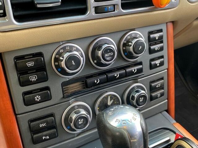 Синій Ленд Ровер Рендж Ровер, об'ємом двигуна 3.6 л та пробігом 24300 тис. км за 12500 $, фото 2 на Automoto.ua