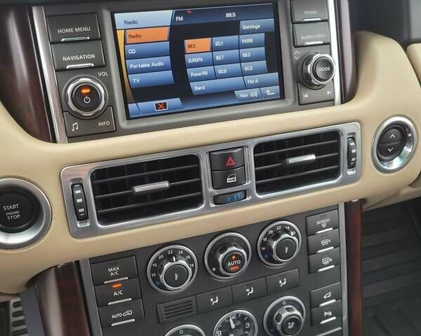 Синий Ленд Ровер Рендж Ровер, объемом двигателя 3.63 л и пробегом 247 тыс. км за 17000 $, фото 14 на Automoto.ua