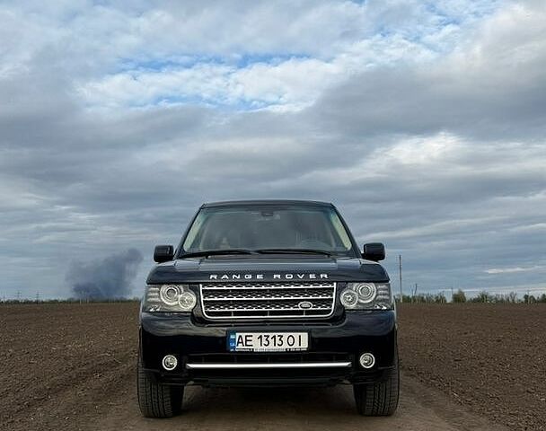 Синій Ленд Ровер Рендж Ровер, об'ємом двигуна 5 л та пробігом 177 тис. км за 16000 $, фото 17 на Automoto.ua
