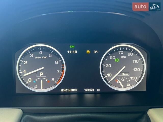 Синій Ленд Ровер Рендж Ровер, об'ємом двигуна 5 л та пробігом 194 тис. км за 13300 $, фото 26 на Automoto.ua