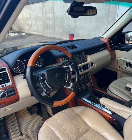 Синій Ленд Ровер Рендж Ровер, об'ємом двигуна 5 л та пробігом 194 тис. км за 13300 $, фото 21 на Automoto.ua