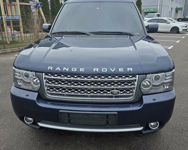 Синий Ленд Ровер Рендж Ровер, объемом двигателя 4.37 л и пробегом 394 тыс. км за 25000 $, фото 1 на Automoto.ua