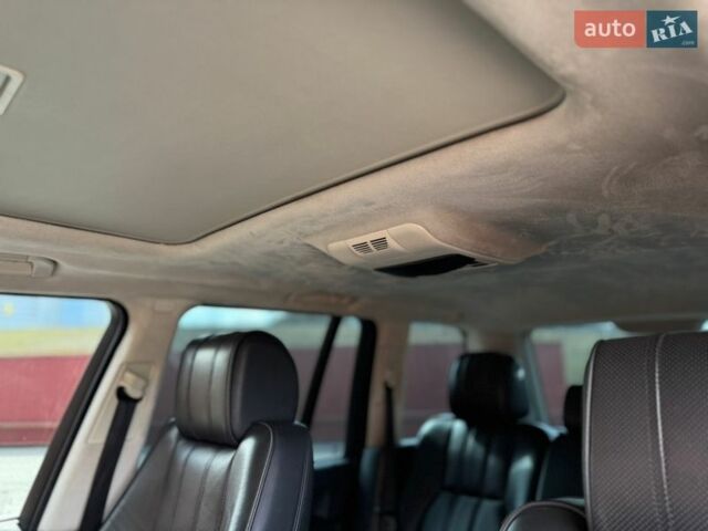 Синій Ленд Ровер Рендж Ровер, об'ємом двигуна 4.37 л та пробігом 394 тис. км за 19900 $, фото 15 на Automoto.ua