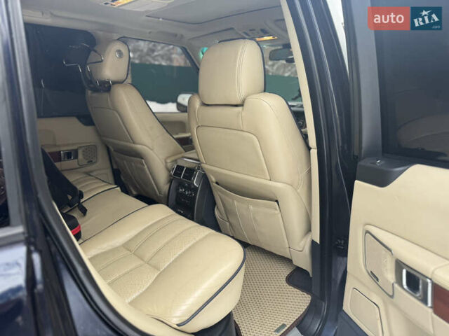 Синий Ленд Ровер Рендж Ровер, объемом двигателя 5 л и пробегом 192 тыс. км за 12700 $, фото 40 на Automoto.ua