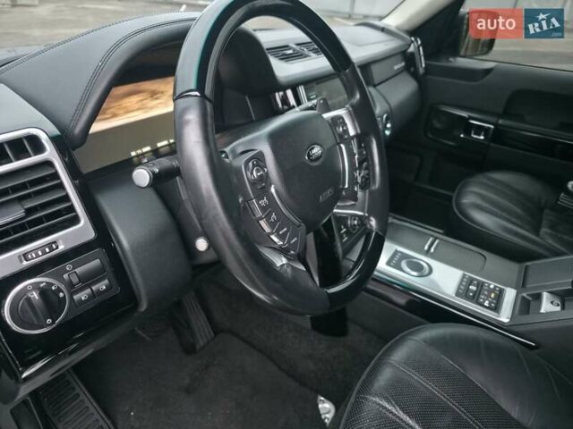 Синий Ленд Ровер Рендж Ровер, объемом двигателя 4.37 л и пробегом 394 тыс. км за 25000 $, фото 17 на Automoto.ua